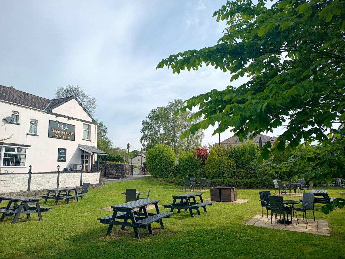The Ynyscedwyn Arms Hotel Swansea Exteriér fotografie